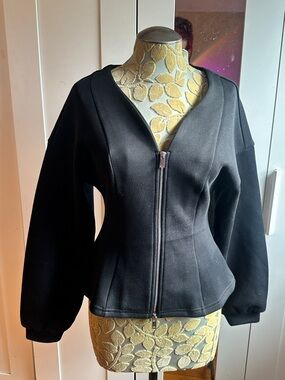 Urban Revivo Dual Zip Flared Blouse